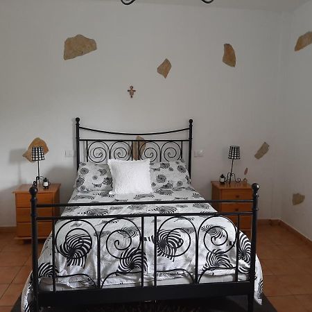 Peaceful House Set On A Vineyard & Work Friendly Villa Valsequillo Luaran gambar
