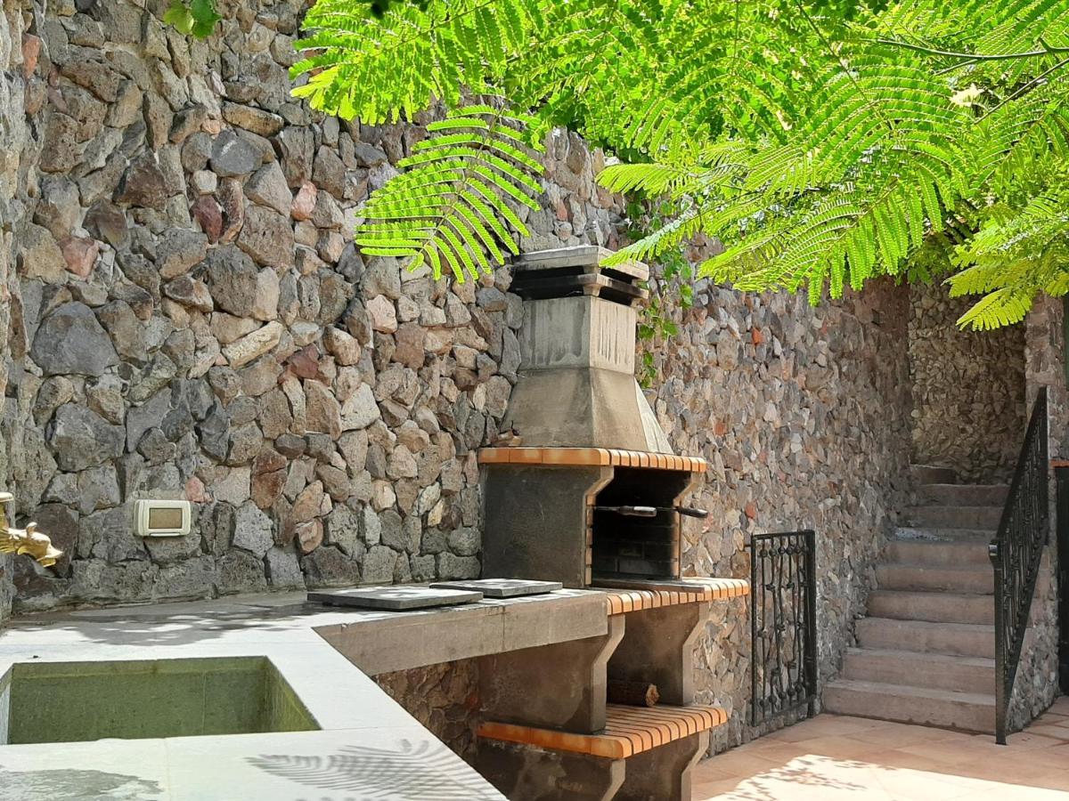 Peaceful House Set On A Vineyard & Work Friendly Villa Valsequillo Luaran gambar