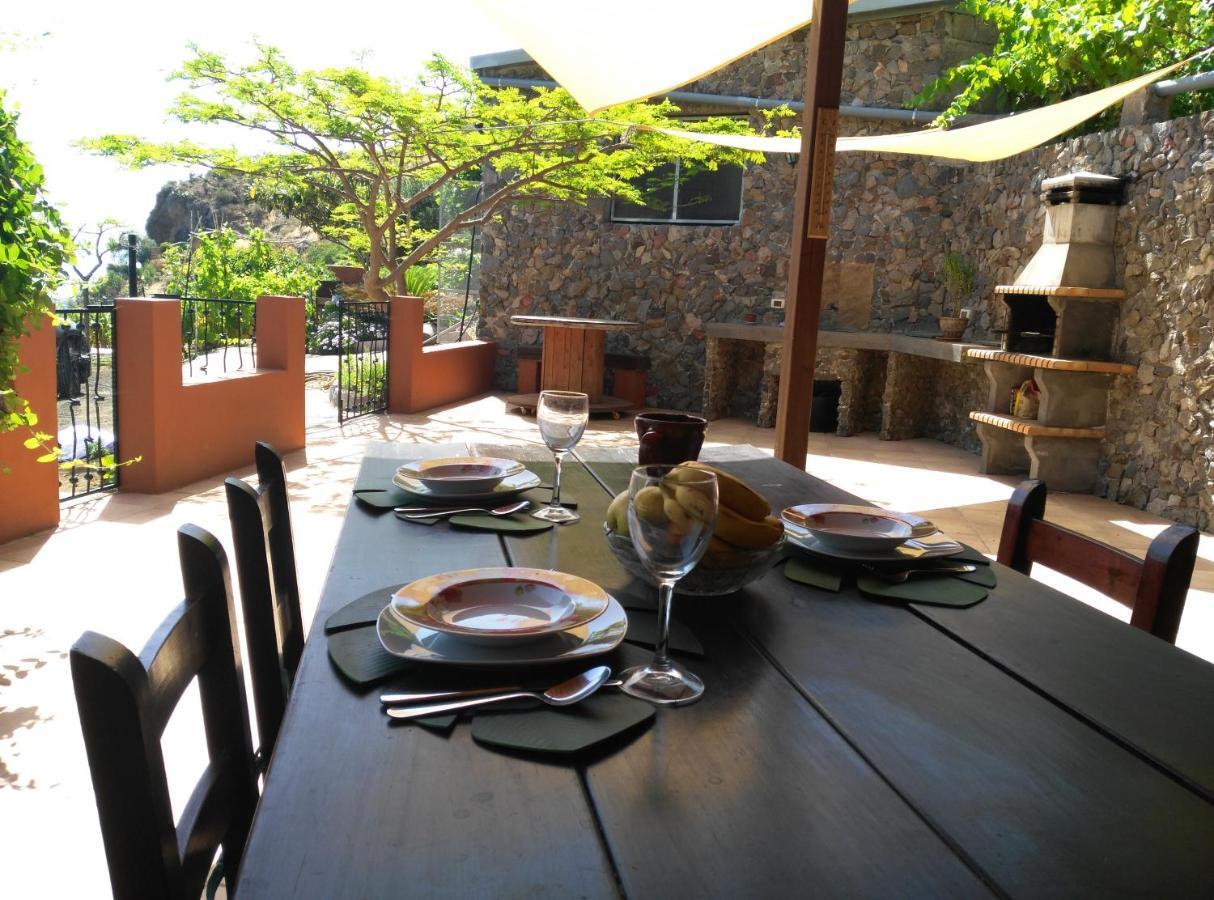 Peaceful House Set On A Vineyard & Work Friendly Villa Valsequillo Luaran gambar