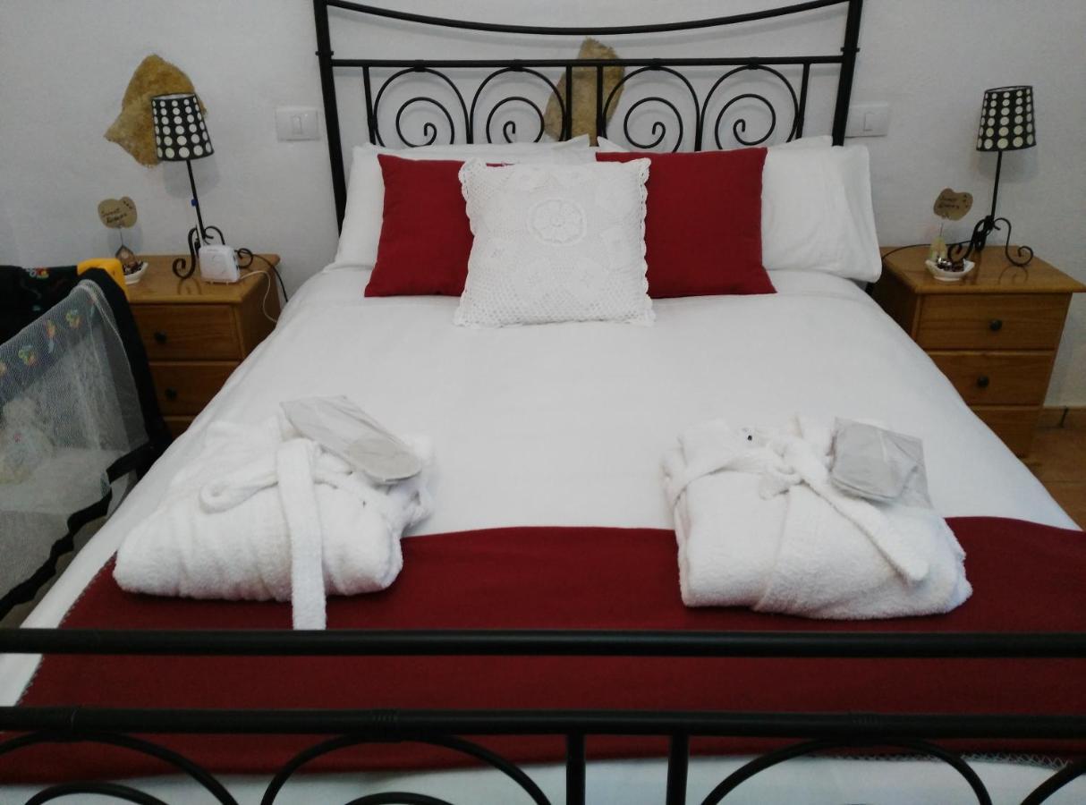 Peaceful House Set On A Vineyard & Work Friendly Villa Valsequillo Luaran gambar