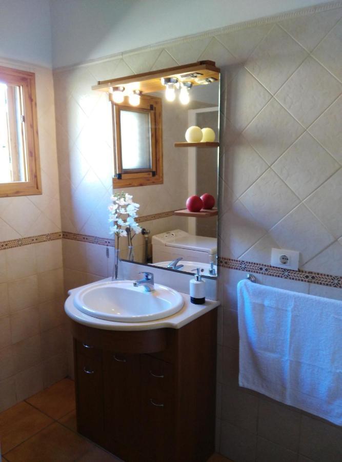 Peaceful House Set On A Vineyard & Work Friendly Villa Valsequillo Luaran gambar